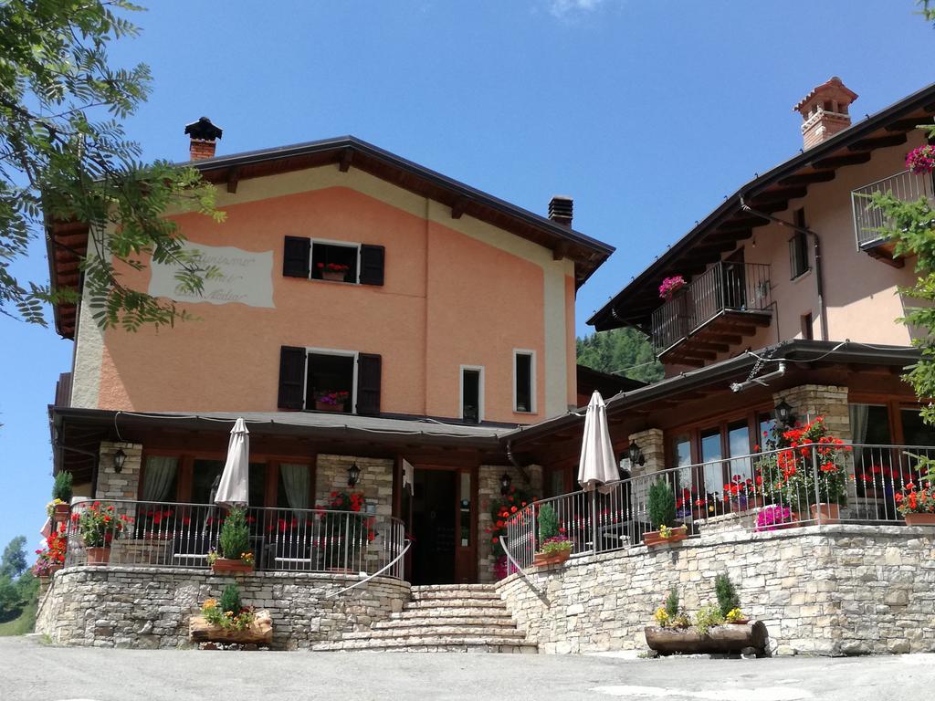 Agriturismo Cornei Da Nadia Pensionat Collio Eksteriør billede