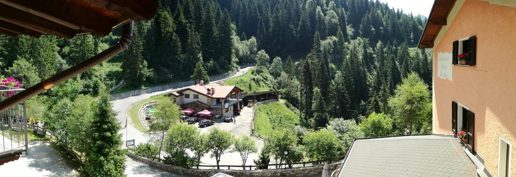 Agriturismo Cornei Da Nadia Pensionat Collio Eksteriør billede